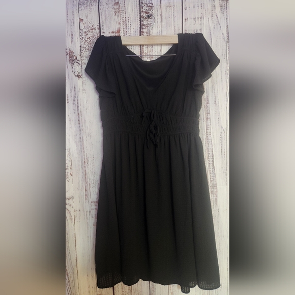 Maurices Dresses & Skirts - Maurices Black Midi Dress with Ruched Waist